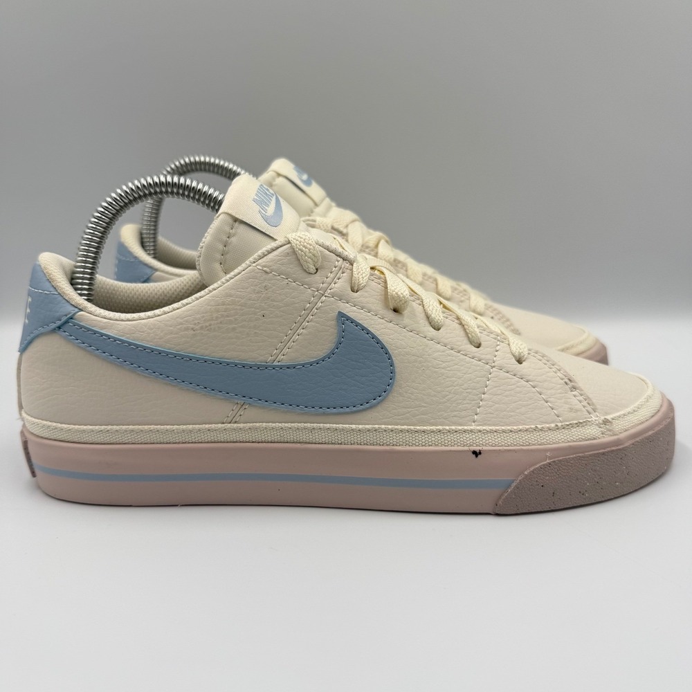 Nike Court Legacy Next Nature Women Size 7.5 White Blue Lifestyle Shoes Sneakers